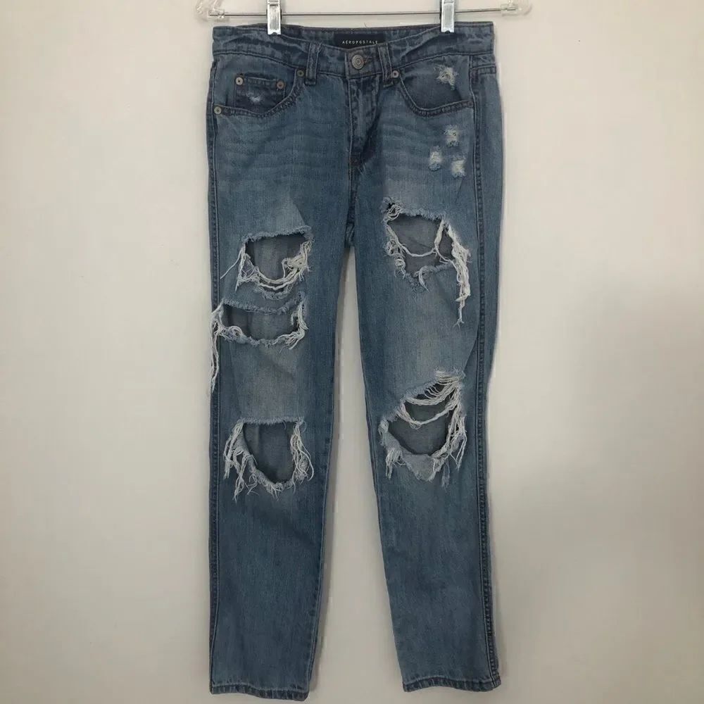 Aeropostale Size 0 Ripped and Distressed Jeans!